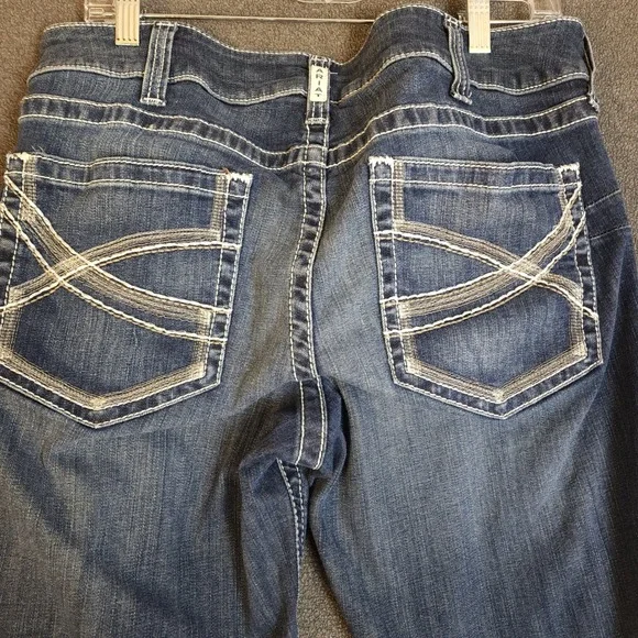 Ariat REAL‎ MR Straight Ivy Dresden Denim Jeans Women's Size 33L Frayed - Picture 6 of 13